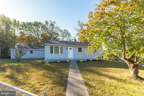 20 COVILLE DRIVE, BROWNS MILLS, NJ 08015