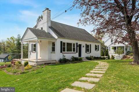 361 E 9TH AVENUE, COLLEGEVILLE, PA 19426
