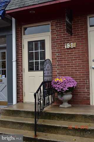 138 W MARKET STREET, WEST CHESTER, PA 19382