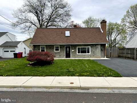 644 CENTRAL AVENUE, SOUDERTON, PA 18964