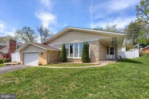 1534 HOLLYWOOD PARKWAY, YORK, PA 17403