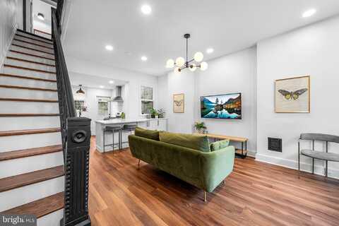 1042 N LEITHGOW STREET, PHILADELPHIA, PA 19123