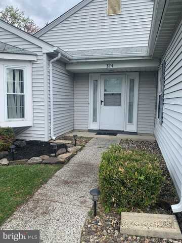 124 MOHICAN LANE, TUCKERTON, NJ 08087