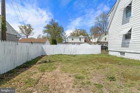 423 SYCAMORE AVENUE, FOLSOM, PA 19033