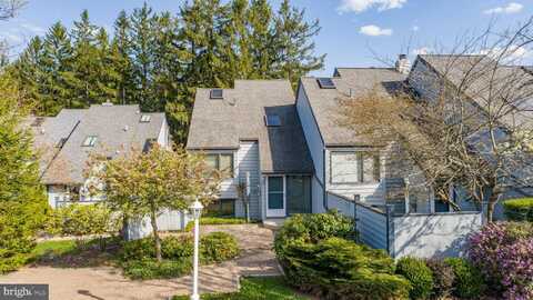 5 ARROWHEAD LANE, OAKLAND, MD 21550