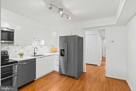 2 BAILIFFS COURT, LUTHERVILLE TIMONIUM, MD 21093