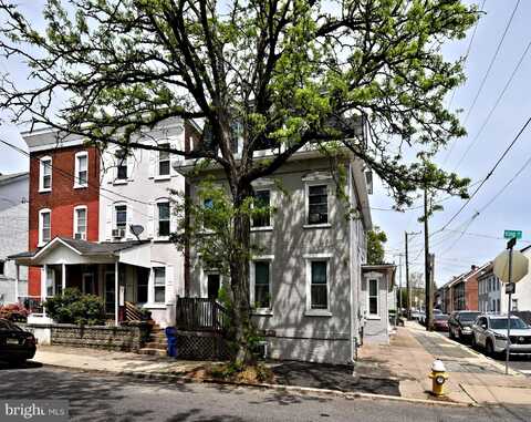 563 KING STREET, POTTSTOWN, PA 19464