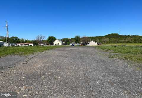 105 WALNUT STREET, MOOREFIELD, WV 26836