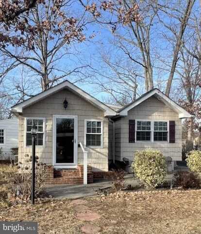 809 CRYSTAL DRIVE, WILLIAMSTOWN, NJ 08094