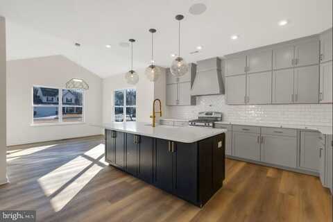 21 PLYMOUTH, ERIAL, NJ 08081