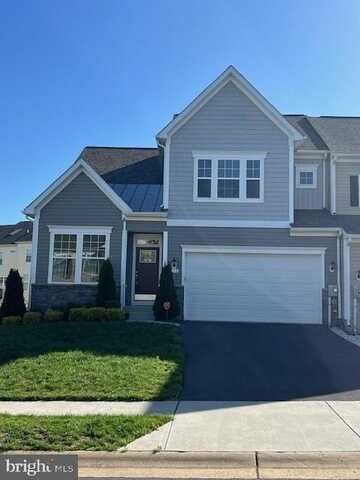 212 DARDEN CT W, MARTINSBURG, WV 25403