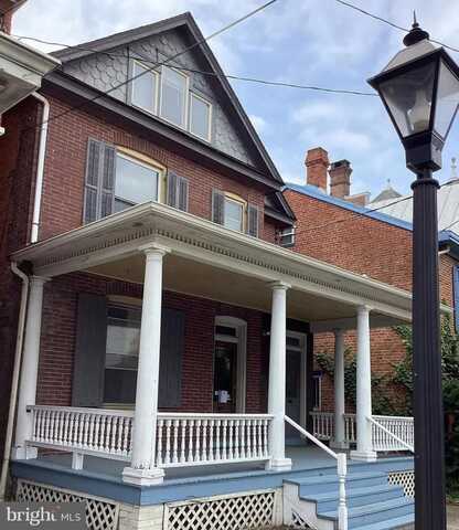 132 E KING STREET, SHIPPENSBURG, PA 17257