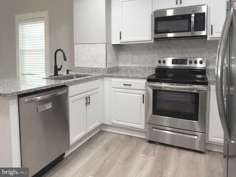 5711 J STREET, CAPITOL HEIGHTS, MD 20743