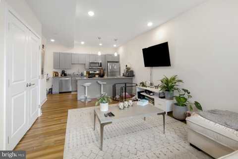 2411 KENSINGTON AVENUE, PHILADELPHIA, PA 19125