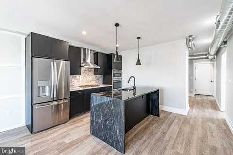 526 BROWN STREET, PHILADELPHIA, PA 19123