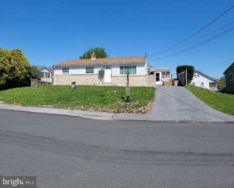 1411 ADAMS AVENUE, HARRISBURG, PA 17112