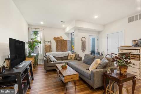 2411 KENSINGTON AVENUE, PHILADELPHIA, PA 19125