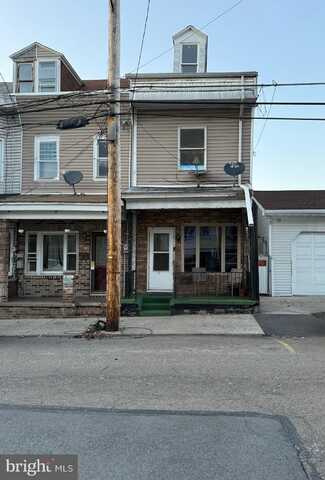 221 E MAHANOY STREET, MAHANOY CITY, PA 17948