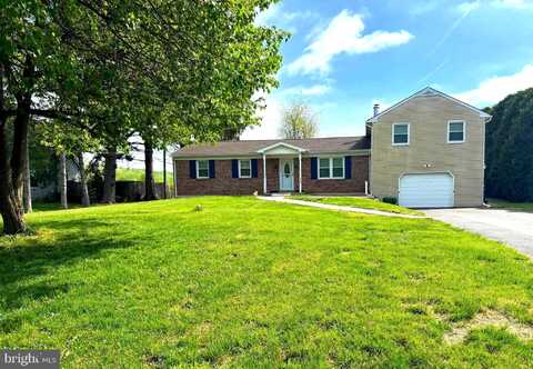 35 S BRICK LANE, ELVERSON, PA 19520