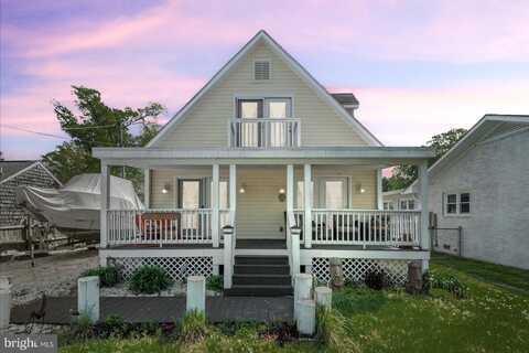 720 BANCROFT AVENUE, COLONIAL BEACH, VA 22443