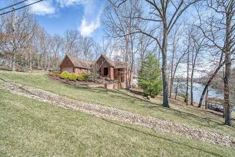983 Tennessee Avenue, CROSSVILLE, TN 38555