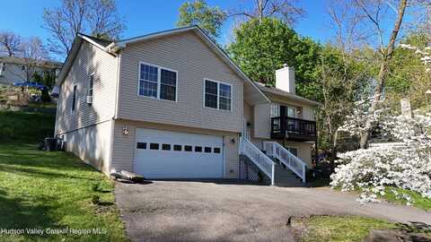 87 Dock Street Street, Saugerties, NY 12477