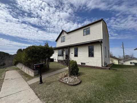 503 Oak, Norway, MI 49870