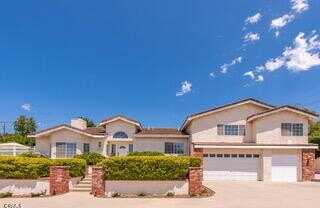 2210 Via Loma, Camarillo, CA 93012