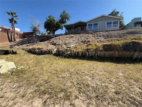 2085 Whitewater Drive, Bullhead City, AZ 86442