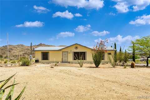 3690 N Bouse Road, Golden Valley, AZ 86413
