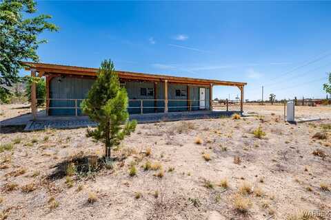 17369 N Manor Drive, Dolan Springs, AZ 86441