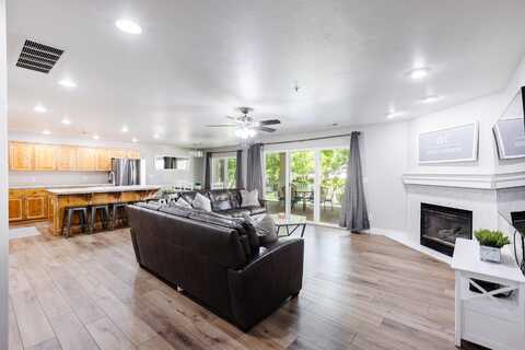 1845 W Canyon View DR, Saint George, UT 84770