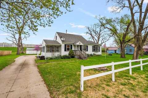 1907 6th Street, Evansdale, IA 50707