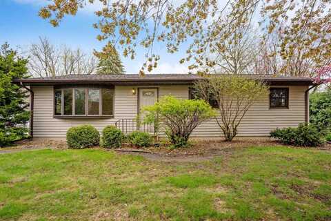 800 Monroe Street, LaPorte City, IA 50651
