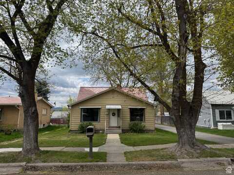 141 N MAIN, Malad City, ID 83252