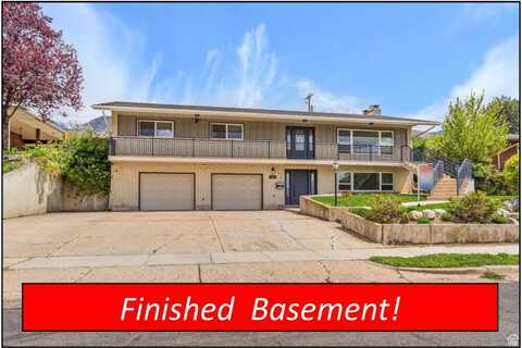 952 N KINGSWOOD, Kaysville, UT 84037