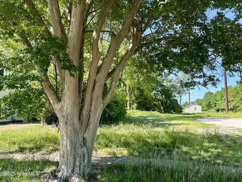 315 E Church Street, Edenton, NC 27932