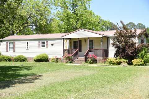 302 Bank Street, Roper, NC 27970