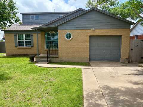 5123 LAWRENCE Boulevard, Amarillo, TX 79106