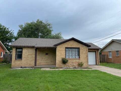 2212 Locust Street, Amarillo, TX 79109