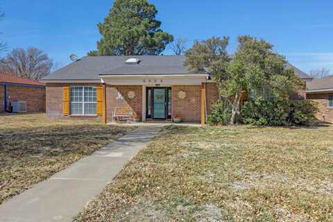 6804 Club Meadows Drive, Amarillo, TX 79124