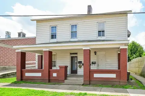 443 Chestnut St, Nelsonville, OH 45701