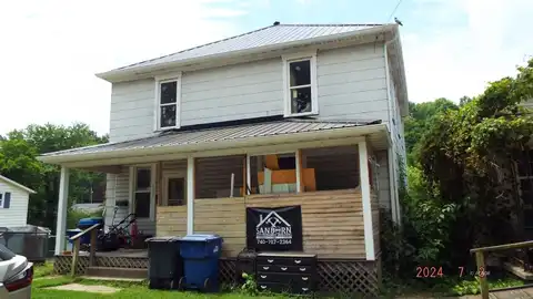 361 Fort St, Nelsonville, OH 45764