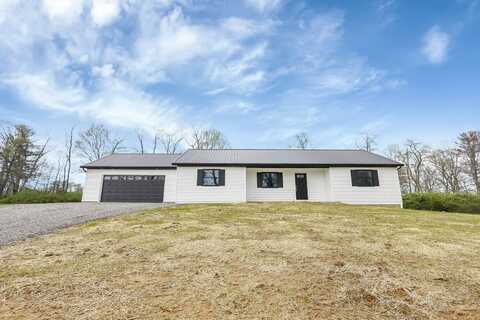 7624 Edria Ln, Athens, OH 45701