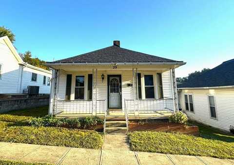 29 Barbour St, Glouster, OH 45732