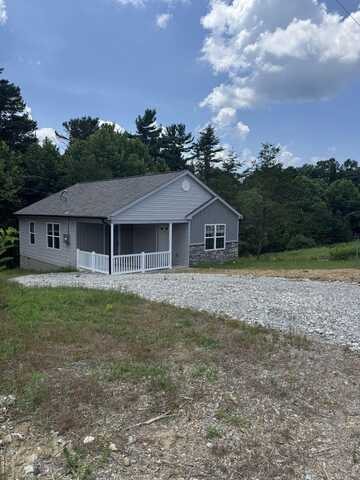 342 Elm, New Straitsville, OH 43766