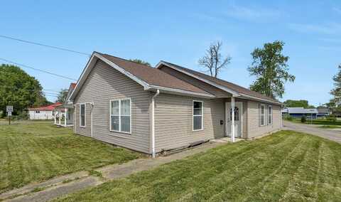 14 Connett Rd, The Plains, OH 45701