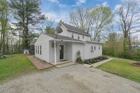 122 E 1st St, The Plains, OH 45780