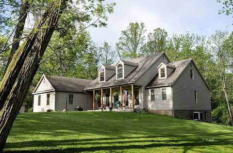7255 Angel Ridge Rd, Athens, OH 45701