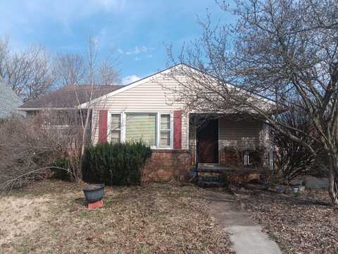 524 N Spring St, Logan, OH 43138
